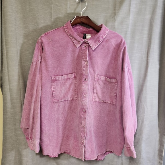 H&M Tops - H&M Divided Womens Pink Corduroy Oversized Button Down/ front pock Shirt Large L